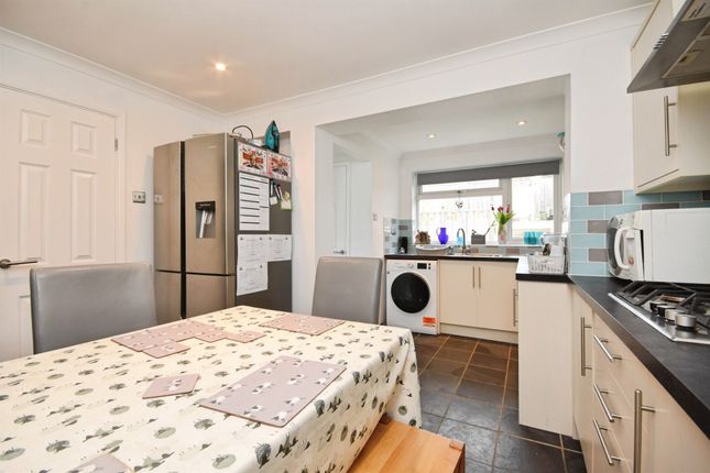 29, Gardeners Road, HALSTEAD photo 3
