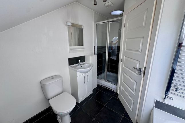 Flat 4, 11A Sibson Road, Leicester photo 4