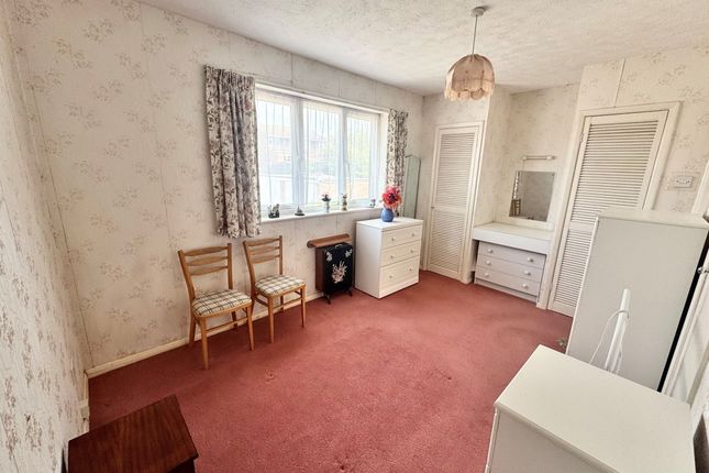 7a Iford Close, Newhaven photo 4