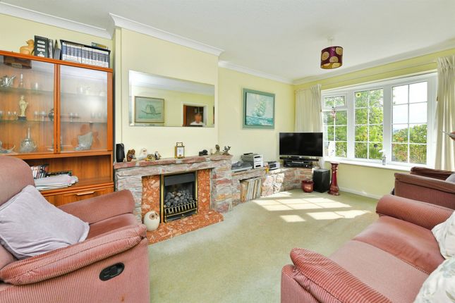 60, Spencer Gardens, Saltash photo 4