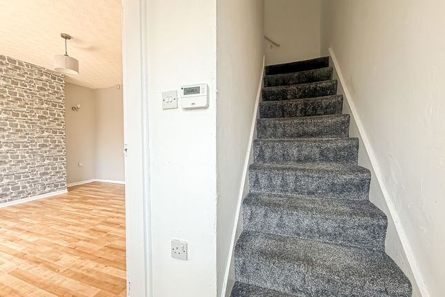 2 Moore Avenue, Birkenhead photo 3