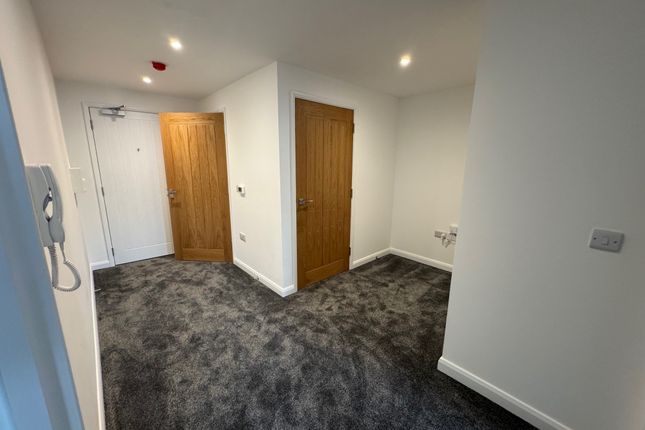 Flat 5, Bramber Avenue, Peacehaven photo 3