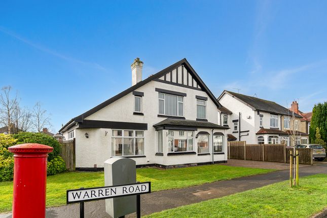 Detached house for sale in Warren Road Rugby, Warwickshire