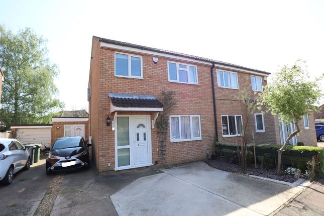 Thumbnail Semi-detached house to rent in Cranbourne Drive, Harpenden