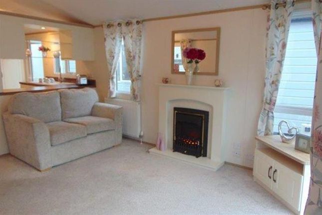 Thumbnail Mobile/park home for sale in Sandy Cove, Foryd Rd, Kinmel Bay, Rhyl