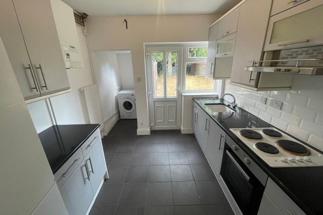 46, Melville Road, Ipswich photo 4