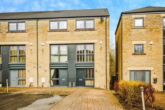 Thumbnail Semi-detached house for sale in Riverside Court, Ripponden, Sowerby Bridge