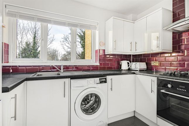 44, Swift Court, Westmoreland Drive, Sutton photo 4