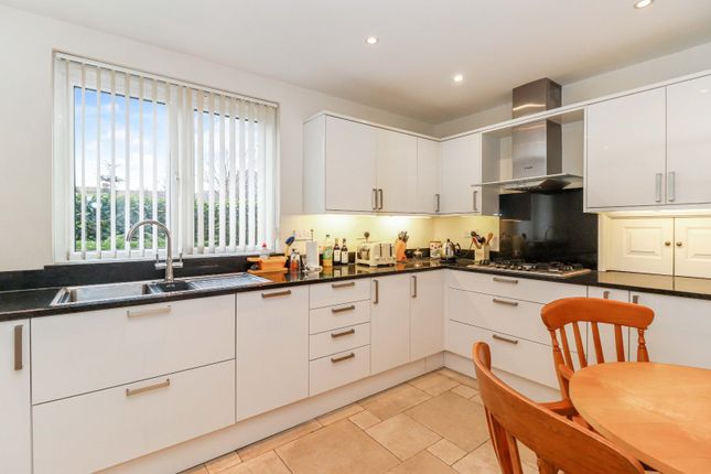 Flat for sale in Reynolds Road, Beaconsfield