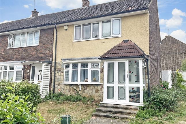 3-bed terraced on Ardleigh, Basildon, £300,000
