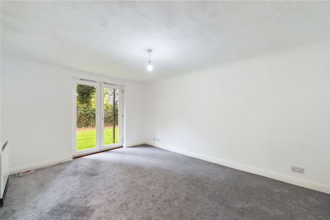 MARKETING CARD - 8,, Gould Close, Berkshire photo 4