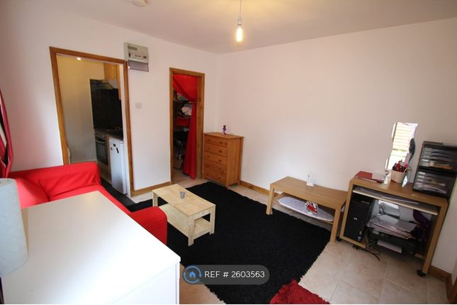 Looking Towards Dressing Room (Right) &amp; Kitchen