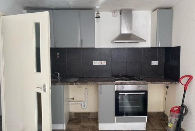 Flat to rent in St Clements Court, Comet Close, Fosse Lane, Leicester