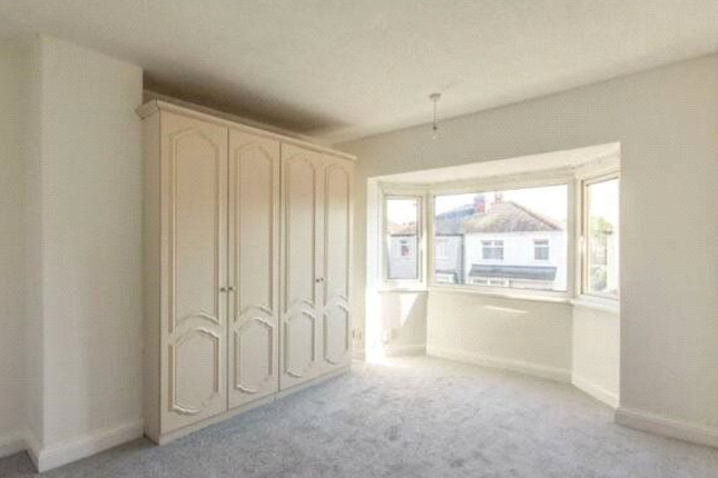 14, Sheppard Road, Doncaster photo 3