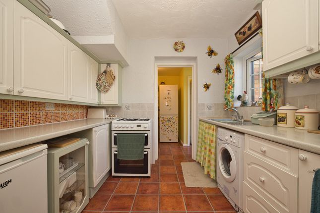 15, Beverley Way, Kent photo 2