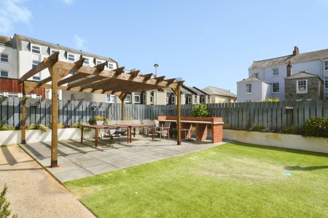 Flat 3, 175, Notte Street, Devon photo 4
