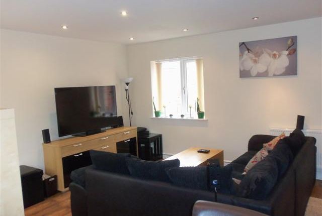 Flat 3, 178, Bye Pass Road, Nottingham photo 3