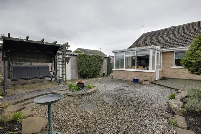 Semi-detached bungalow for sale in Lincoln Green, Hull