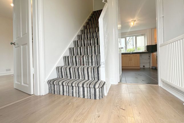 48, Wheatacre Road, Clifton photo 2