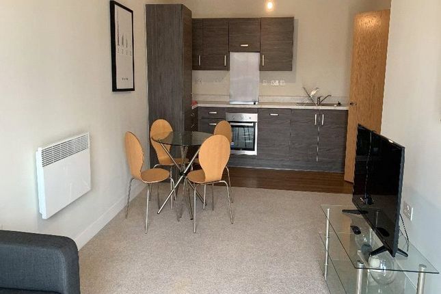 516 Bridgewater Point,, Bridgewater Point, Worrall Street photo 3