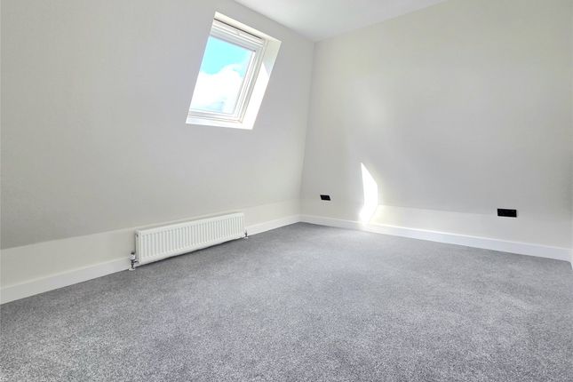 Flat 5, 6–8,, Victoria Road, Kent photo 4