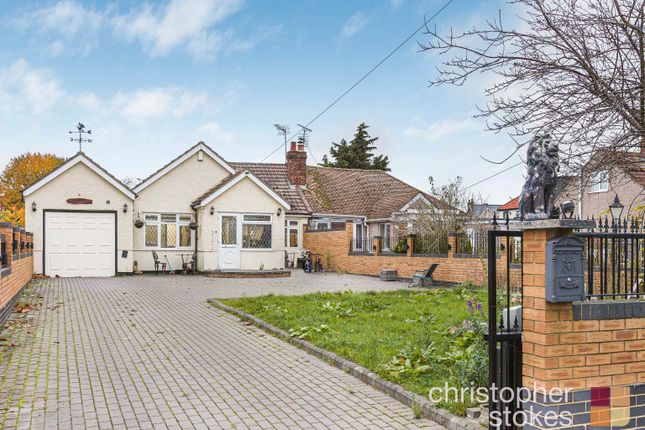 Semi-detached bungalow for sale in Stortford Road, Hoddesdon, Hertfordshire