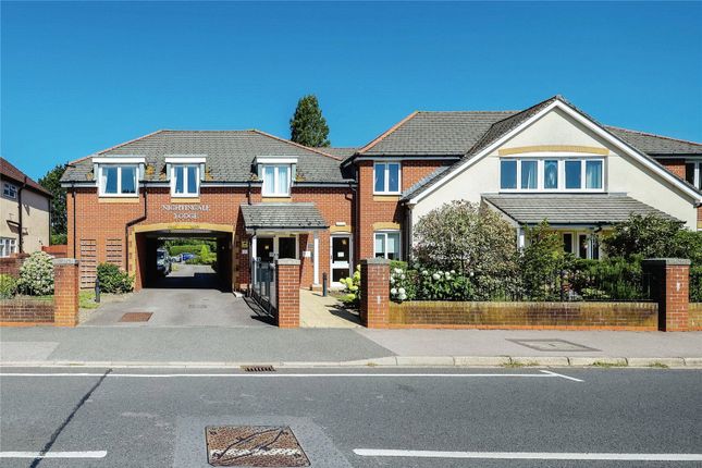 1-bed flat on Flat 9, Nightingale Lodge, 15, Padnell Road, Hampshire, £125,000