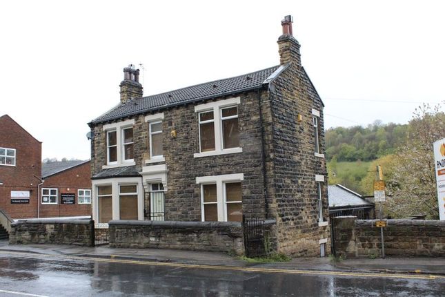 Detached house to rent in Meanwood Road, Meanwood, Leeds