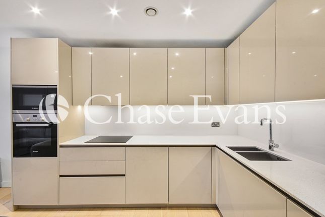 Flat 106,, Weymouth Building, Elephant & Castle photo 3