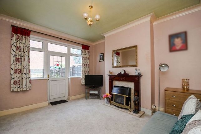 48 Doveleys Road, Salford photo 4