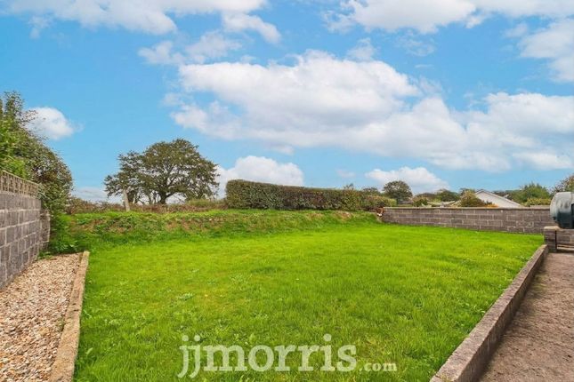 9 Highfield Park, Narberth photo 3