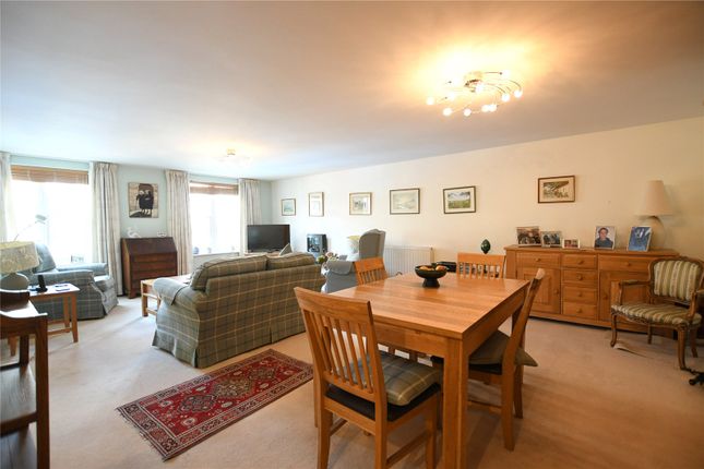 Apartment 15, Clarence Place, 3-5, Clarence Road North, Somerset photo 4