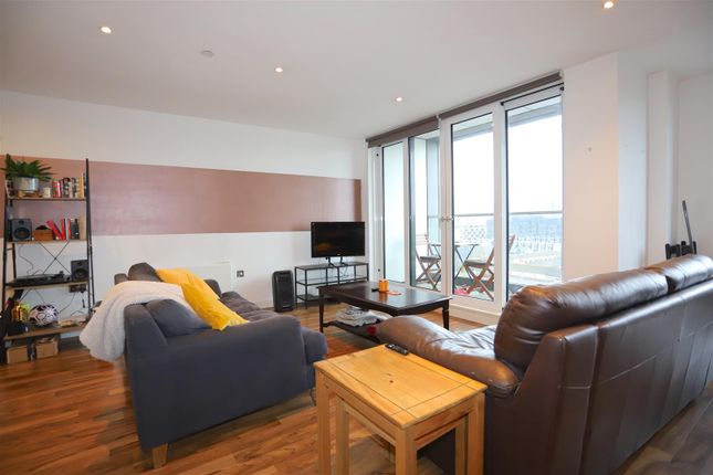 Thumbnail Flat for sale in Milliners Wharf, Munday Street
