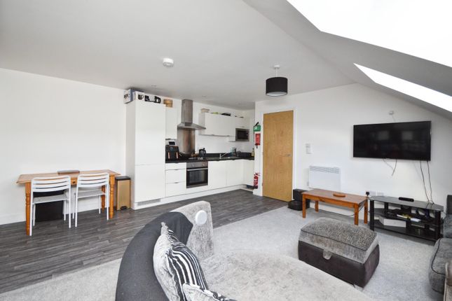 142, Boulevard View, Bristol photo 3