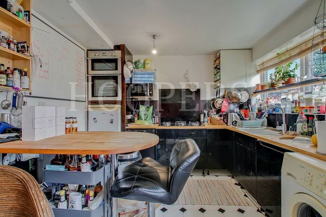 674, North Circular Road, London photo 4