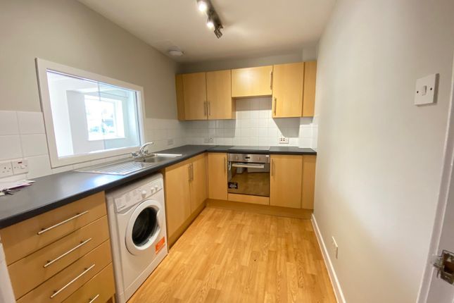 13, Tuscany Gardens, West Sussex photo 3