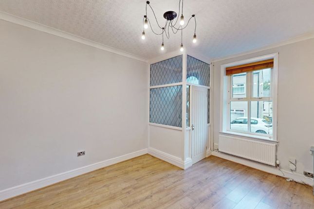 62 Heaton Road, Bolton photo 3