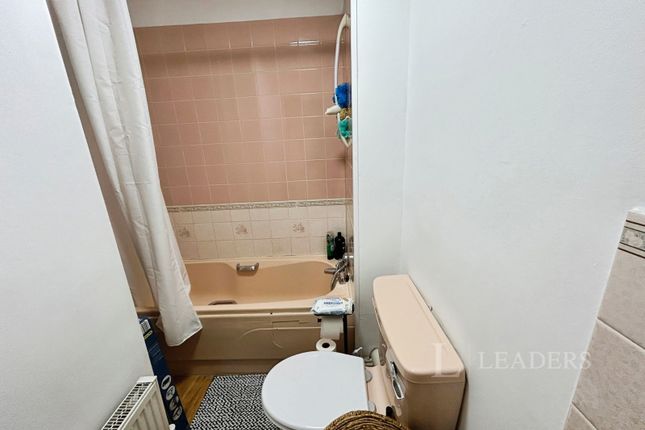Flat 3,, 6 Tisbury Road, Hove photo 4