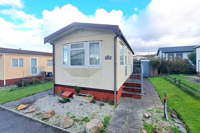 Thumbnail Mobile/park home for sale in Rosewarne Park, Higher Enys Road, Camborne