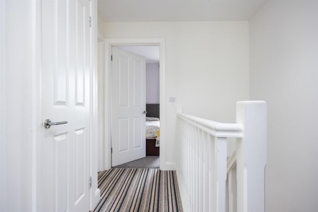 18, Pheasant Hill, Ballynahinch photo 4