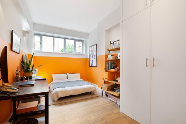 36, Hopewell Yard, Hopewell Street, London photo 4