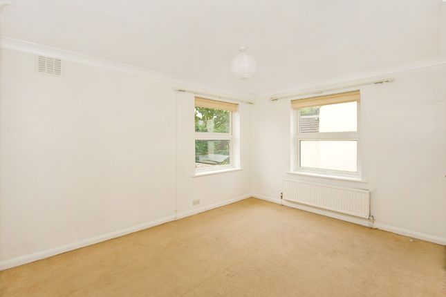 23, Park End, Bromley photo 4