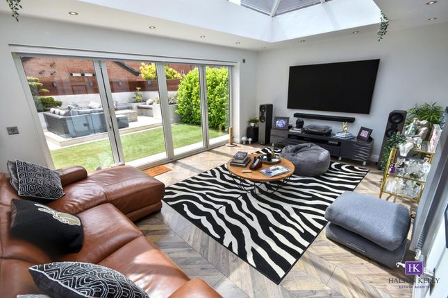 53 Lytham Close, Warrington photo 4
