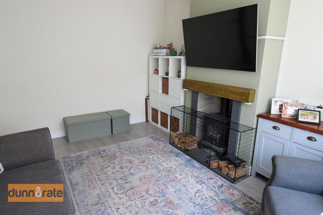 41, Clive Avenue, Stoke-On-Trent photo 4