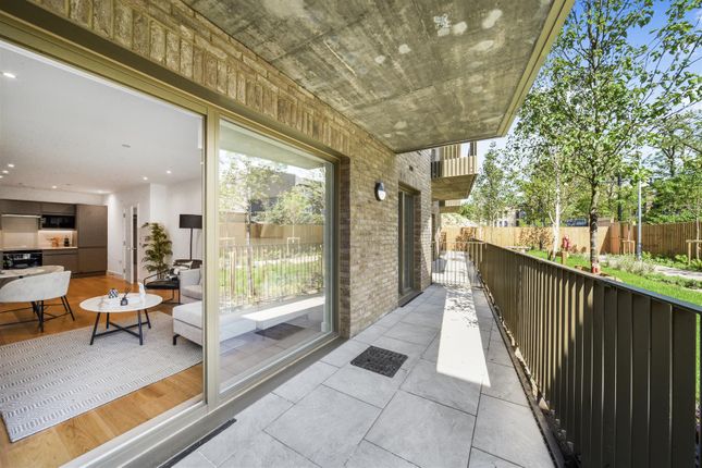 Beam, Flat 1, 30, Cancell Road, London photo 4