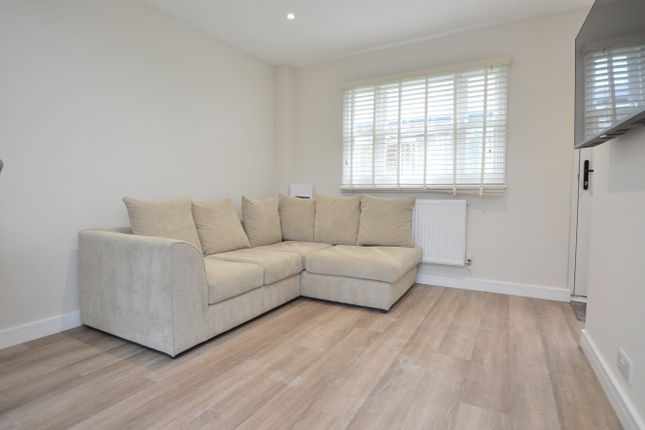 3, Fairlight Cottages, Hatherley Street, Cheltenham photo 3