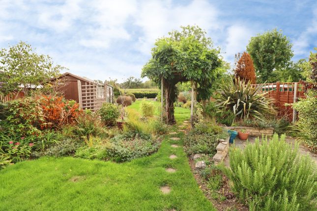 122, Manor Lane, Charfield photo 2