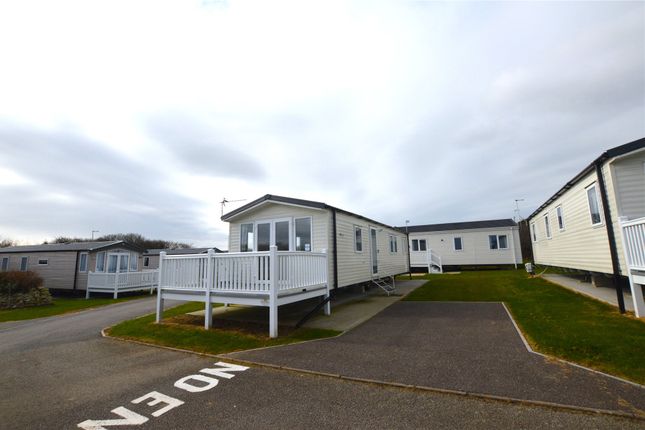 Mobile/park home for sale in Parkdean Resorts, Lizard Point Holiday Park, Ruan Minor, Helston