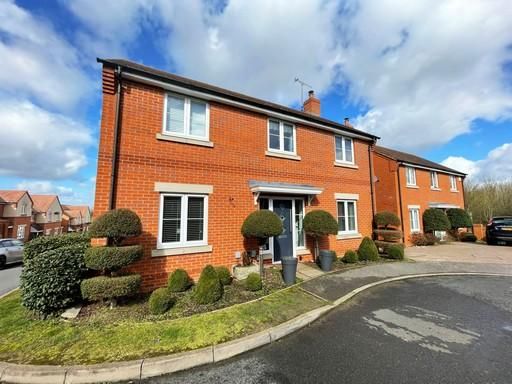 Thumbnail Detached house to rent in Maple Close, Pulloxhill