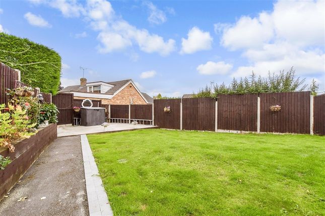 Park Way Coxheath, Maidstone photo 4
